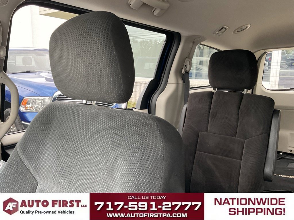 Used 2017 Dodge Grand Caravan SE w/ Power Window Group FWD image 28