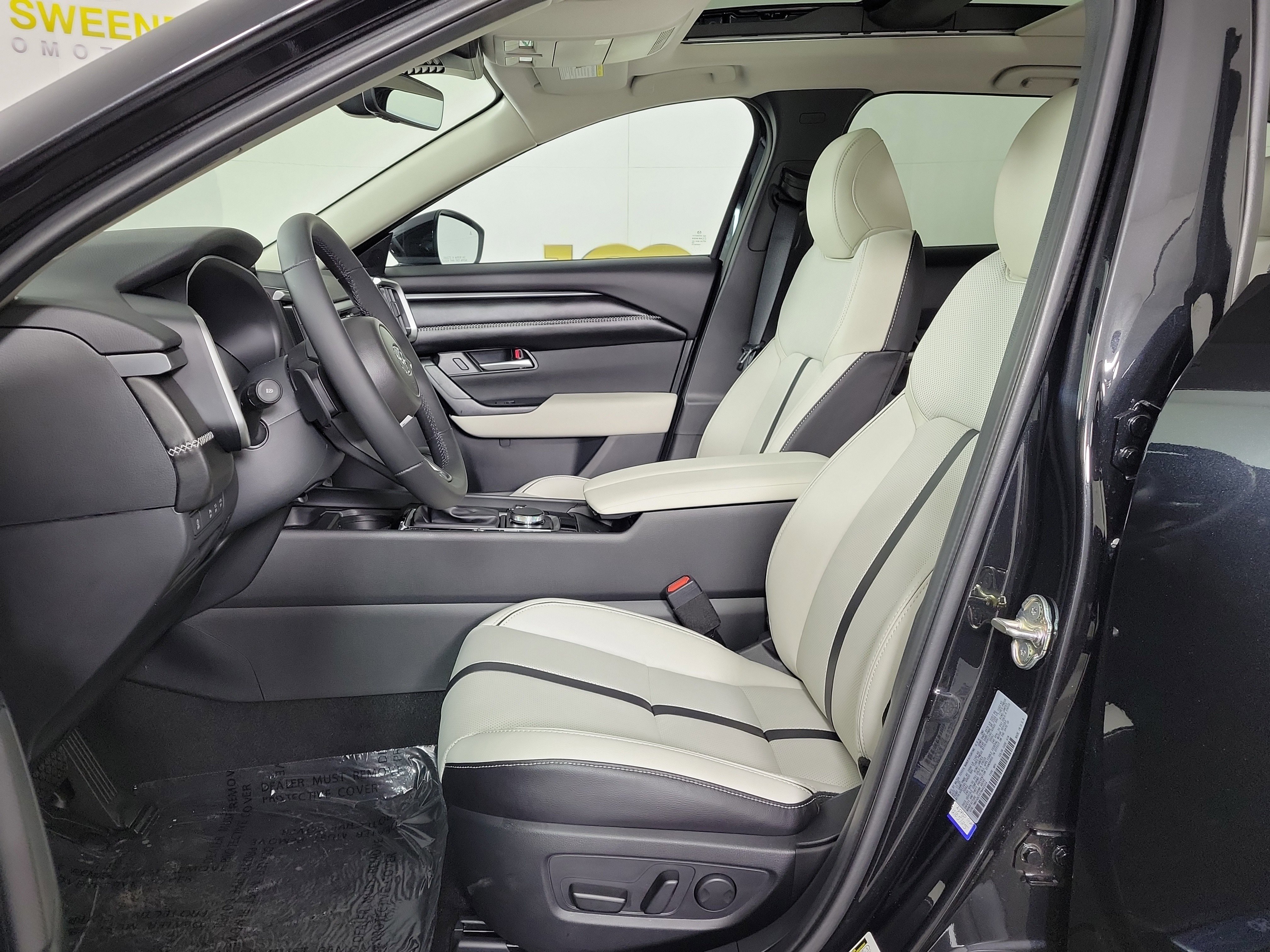 New 2026 MAZDA CX-50 AWD 2.5 S w/ Accent Package image 11