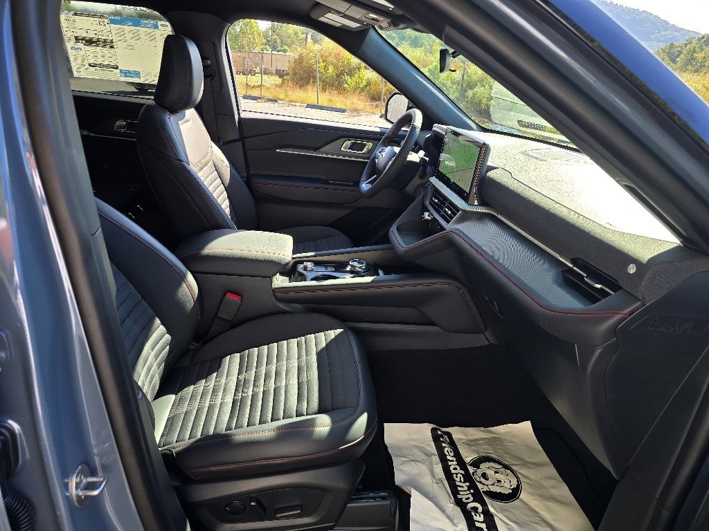 New 2025 Ford Explorer ST-Line image 14