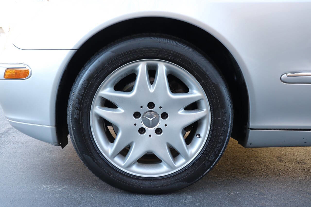 Used 2003 Mercedes-Benz S 500 4MATIC image 9