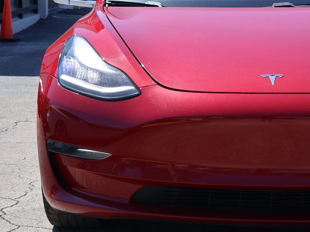 Used 2018 Tesla Model 3 Long Range RWD image 13