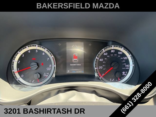 Used 2021 Toyota Highlander LE FWD image 15
