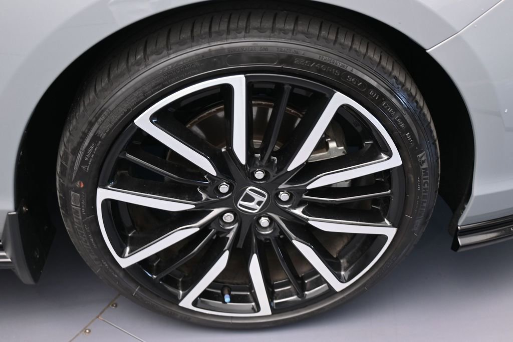 Used 2024 Honda Accord Touring image 42