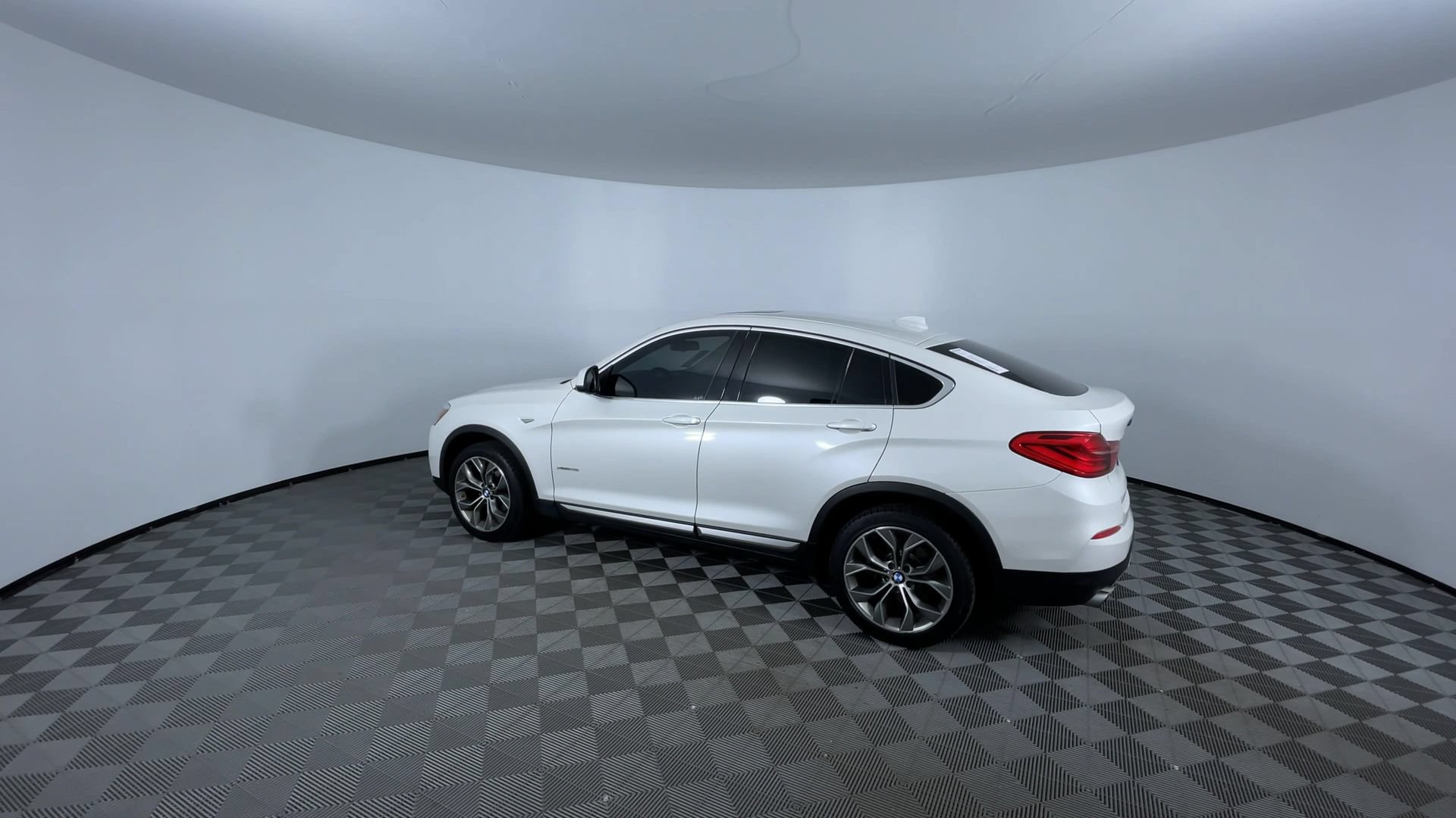 Used 2016 BMW X4 xDrive28i AWD/4WD image 6