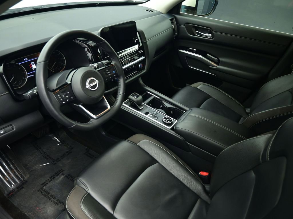 Used 2024 Nissan Pathfinder SL image 50