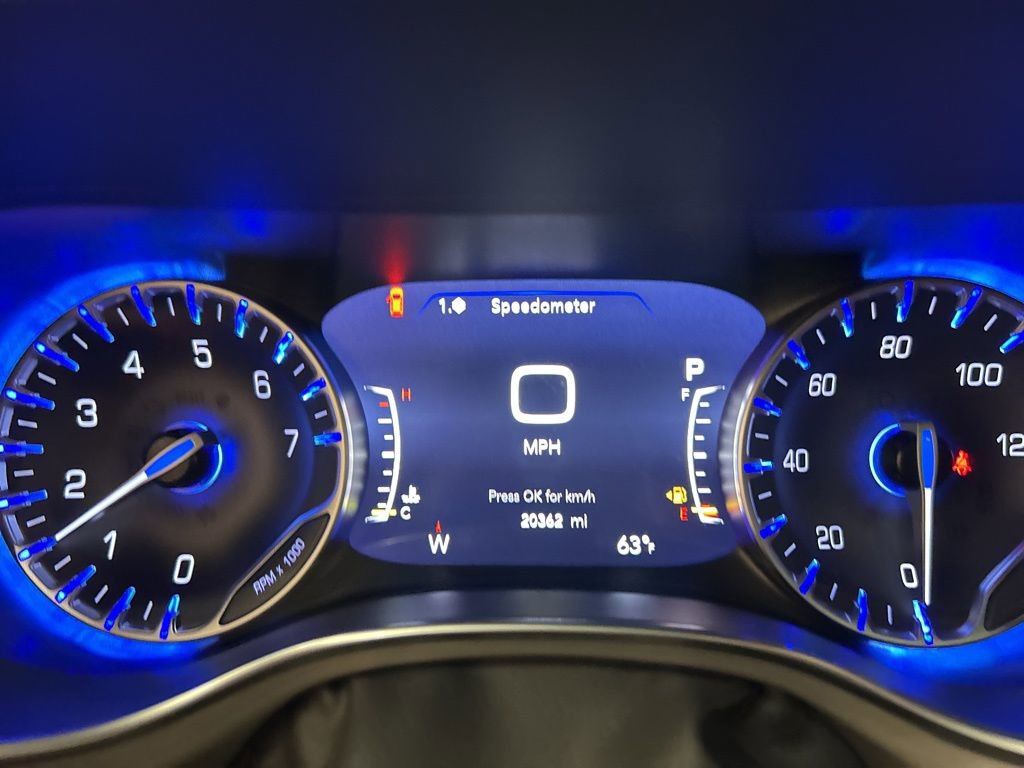 Used 2024 Chrysler Pacifica Pinnacle w/ Trailer Tow Group image 19