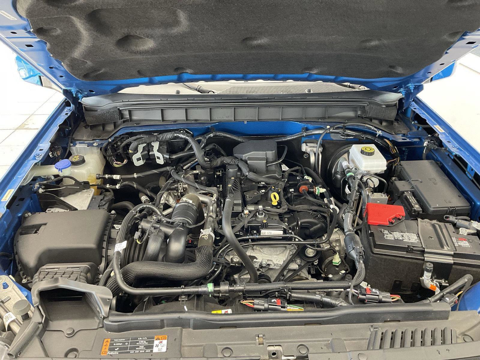 Used 2022 Ford Bronco Outer Banks image 18