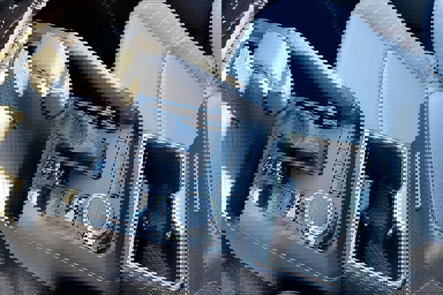 Used 2026 Toyota Tacoma SR5 image 15