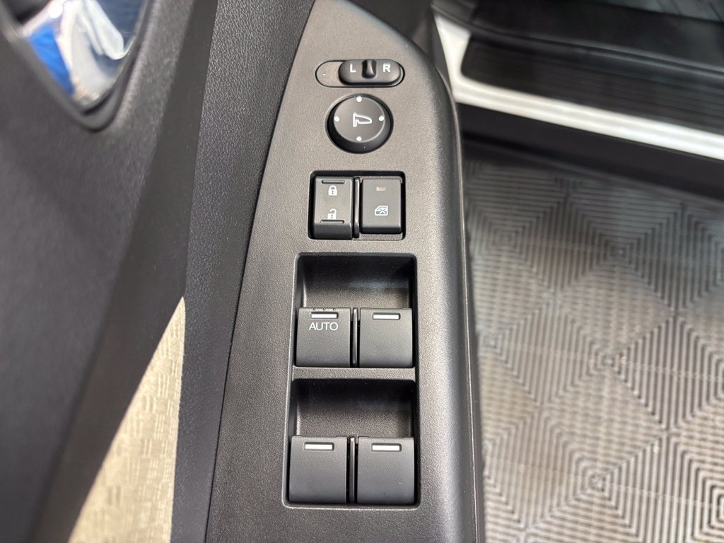Used 2015 Honda CR-V EX image 26