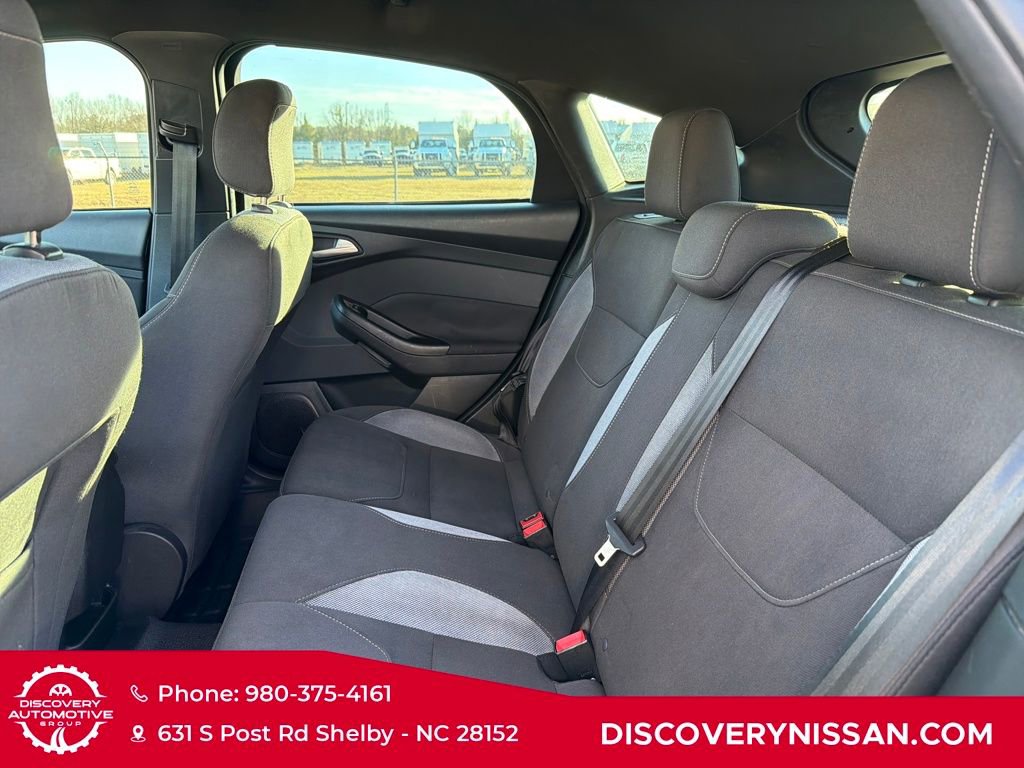 Used 2017 Ford Focus ST image 33