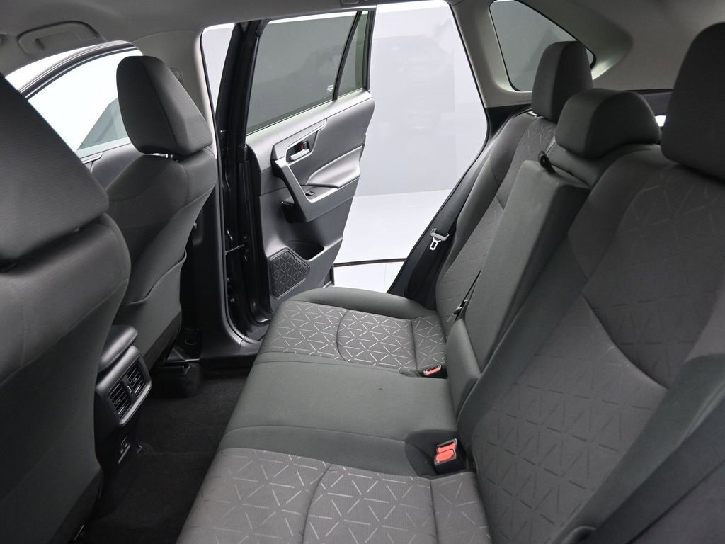 Used 2024 Toyota RAV4 XLE image 15