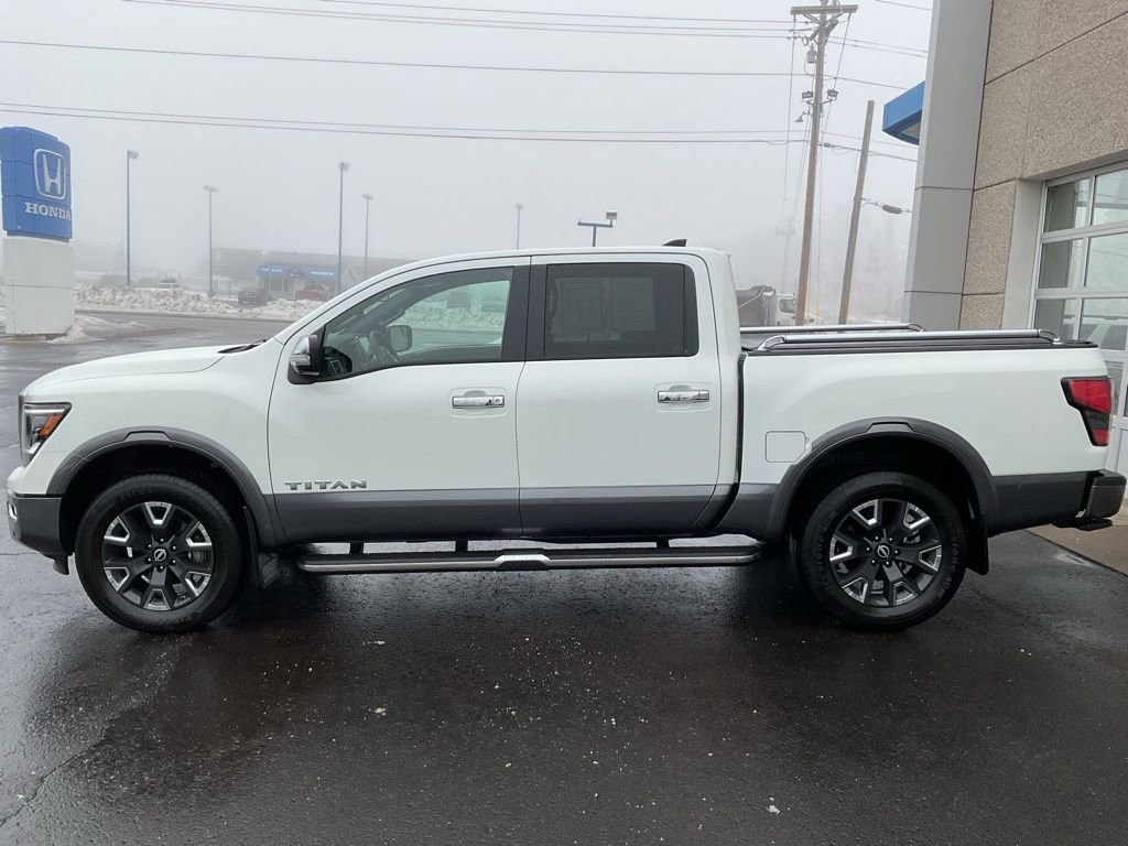 Used 2024 Nissan Titan Platinum Reserve w/ Moonroof Package image 8