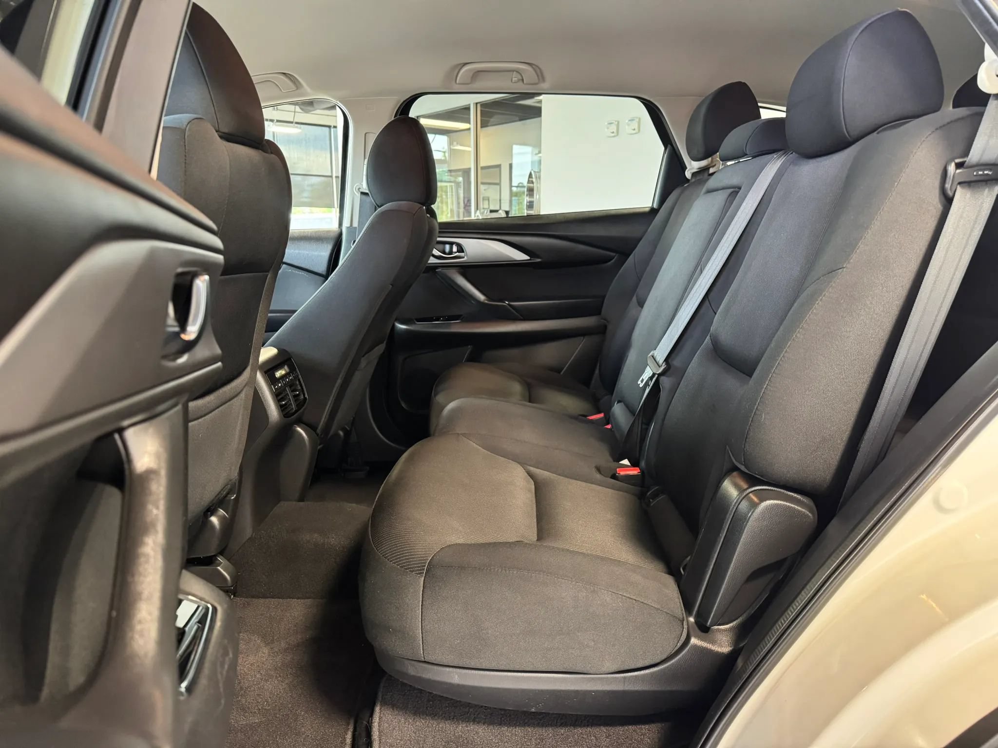 Used 2022 MAZDA CX-9 Sport AWD/4WD image 22