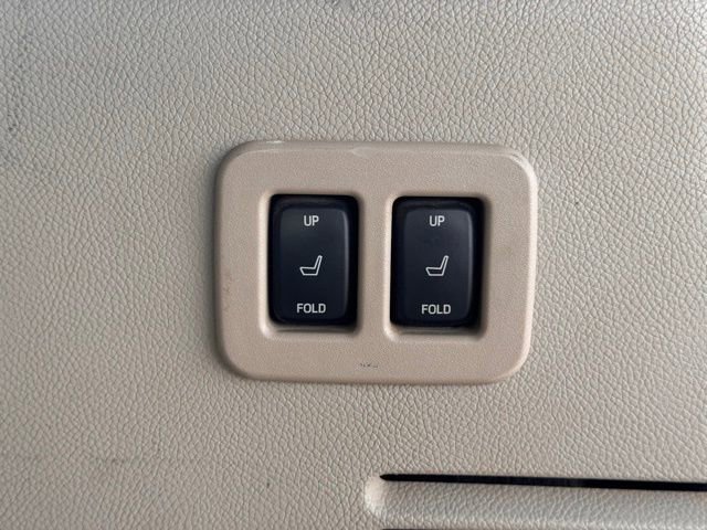 Used 2015 Lincoln Navigator L 4WD image 35