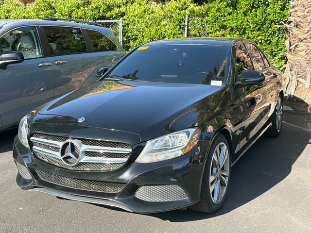 Used 2018 Mercedes-Benz C 300 Sedan image 2