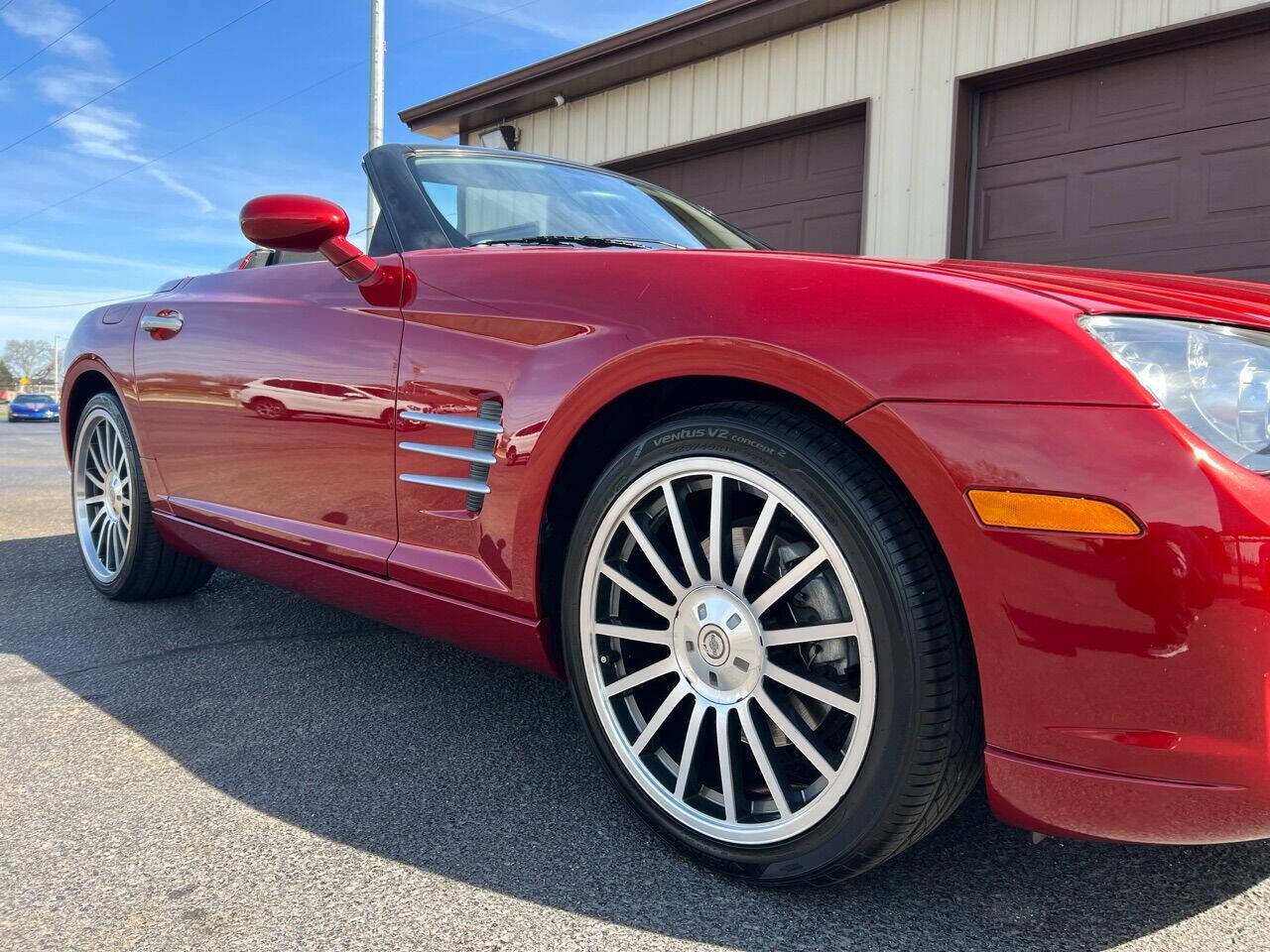 Used 2007 Chrysler Crossfire Convertible w/ Special Edition Group image 71