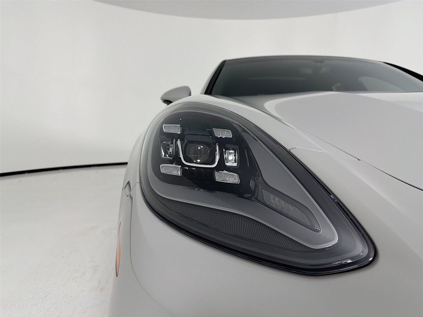 Certified 2023 Porsche Panamera Platinum Edition RWD image 32