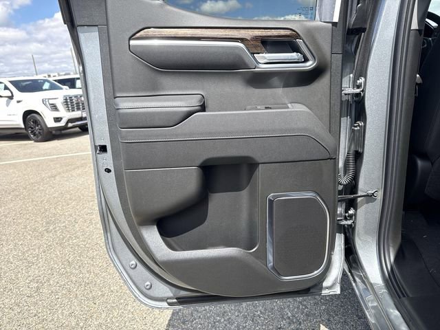 New 2026 GMC Sierra 1500 Elevation image 24