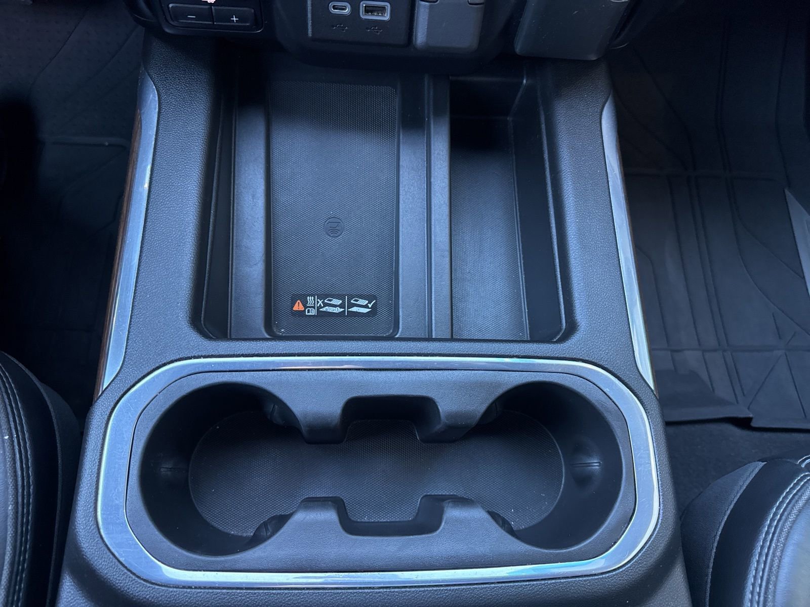 Used 2022 Chevrolet Silverado 3500 High Country w/ Z71 Off-Road Package image 26