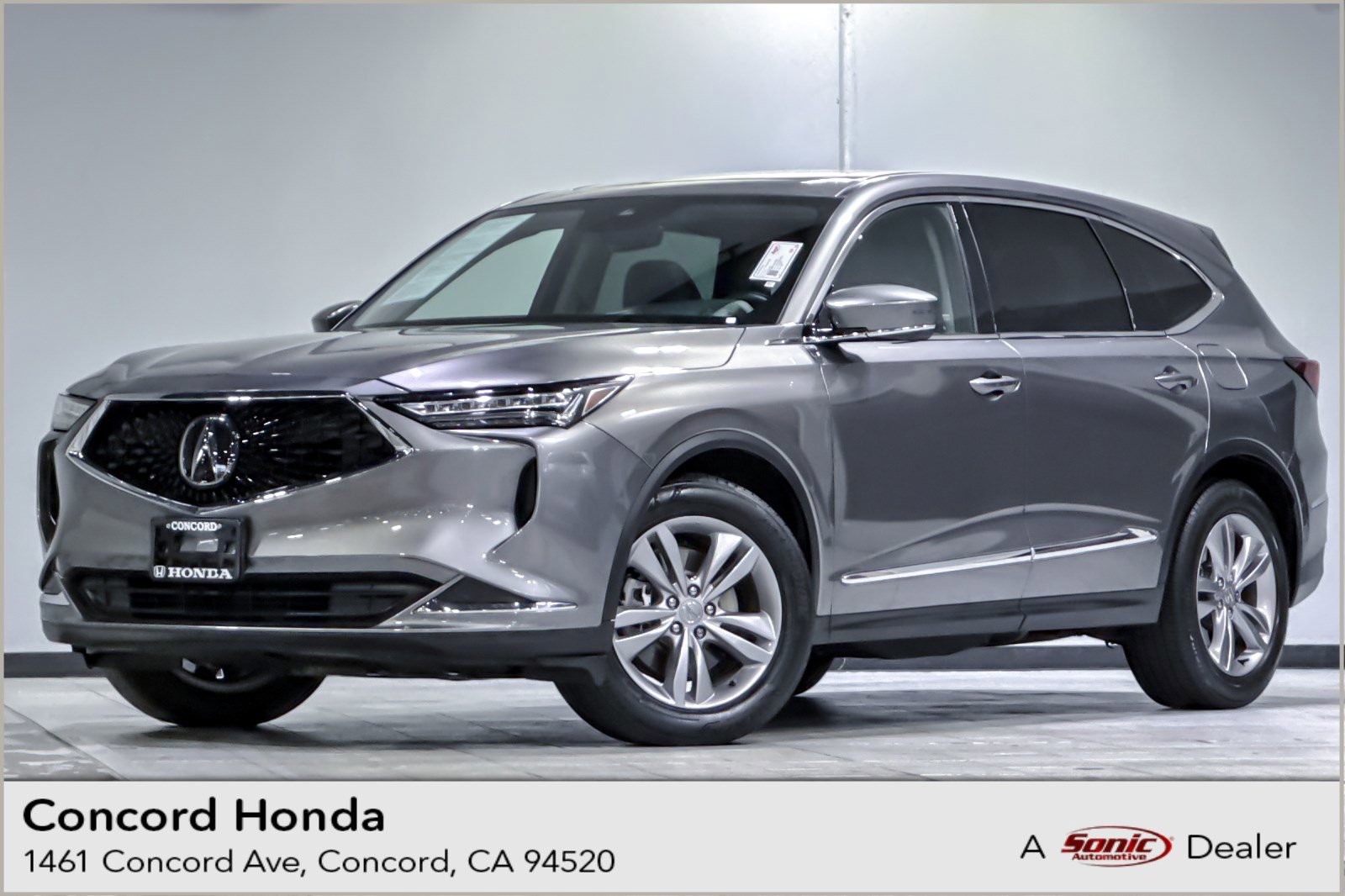 Used 2023 Acura MDX SH-AWD image 1