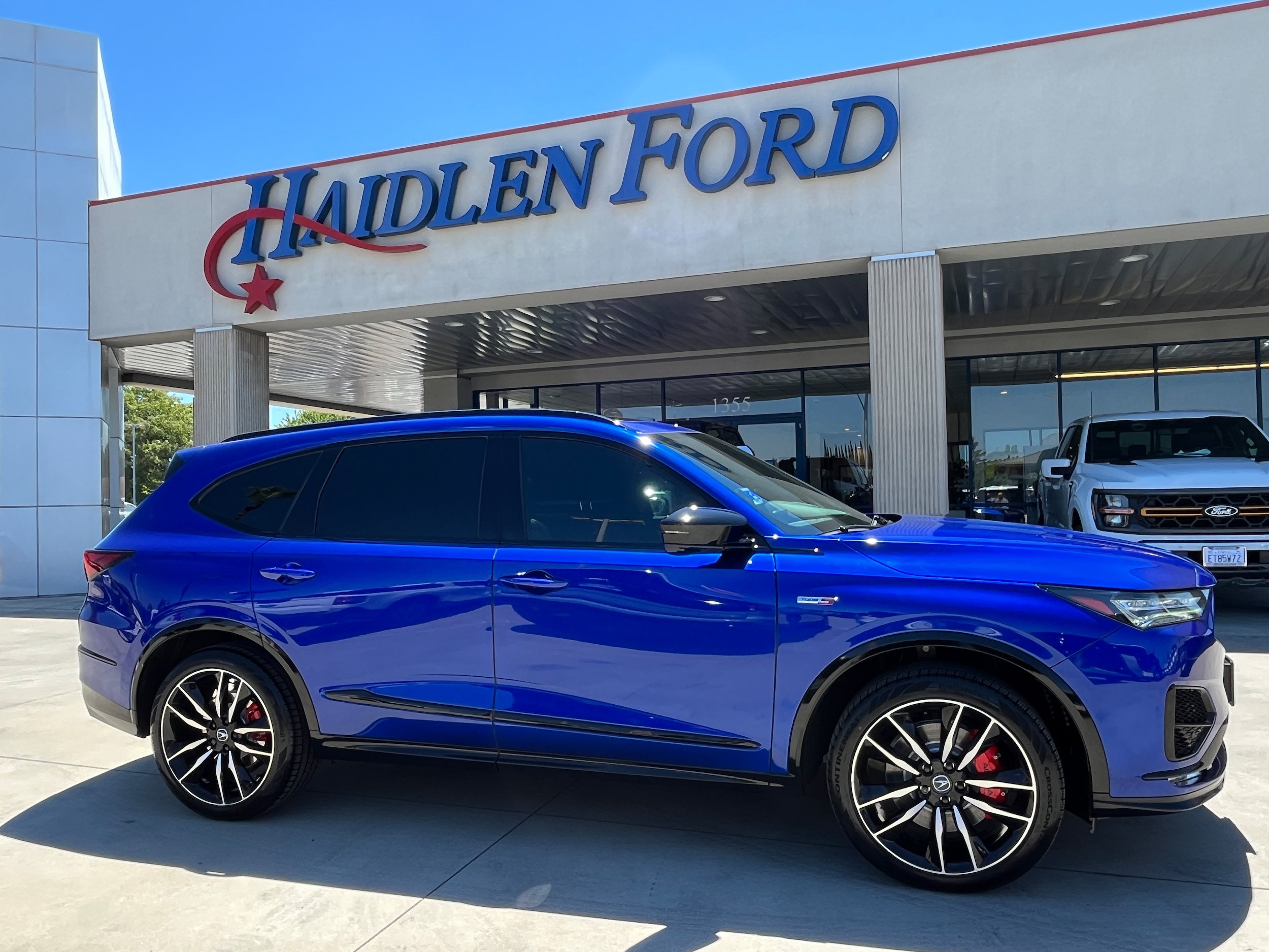 Used 2022 Acura MDX Type S w/ Advance Package AWD/4WD image 3