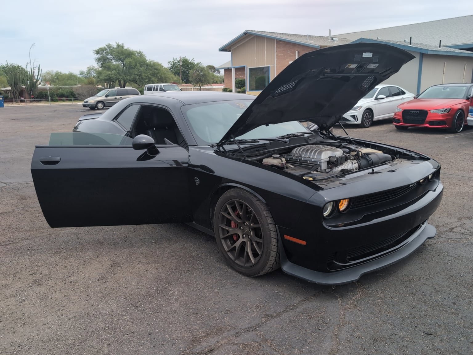Used 2016 Dodge Challenger SRT Hellcat RWD image 25