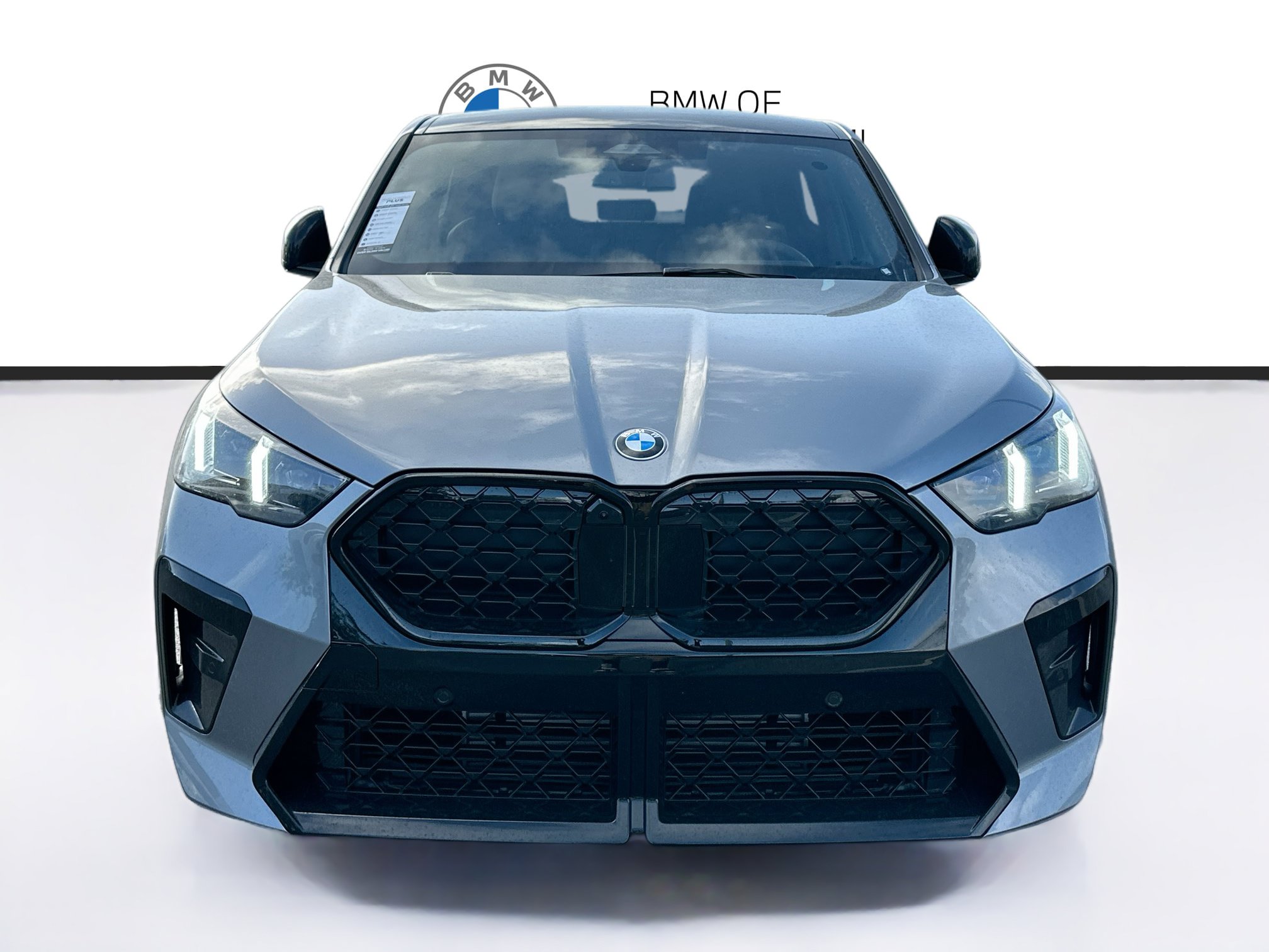 New 2026 BMW X2 xDrive28i w/ Technology Package AWD/4WD image 2