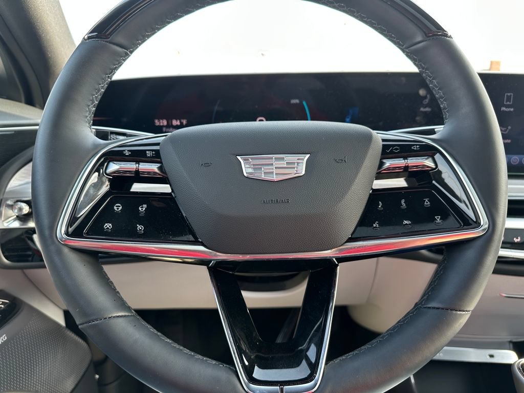 New 2024 Cadillac Lyriq Luxury RWD image 27
