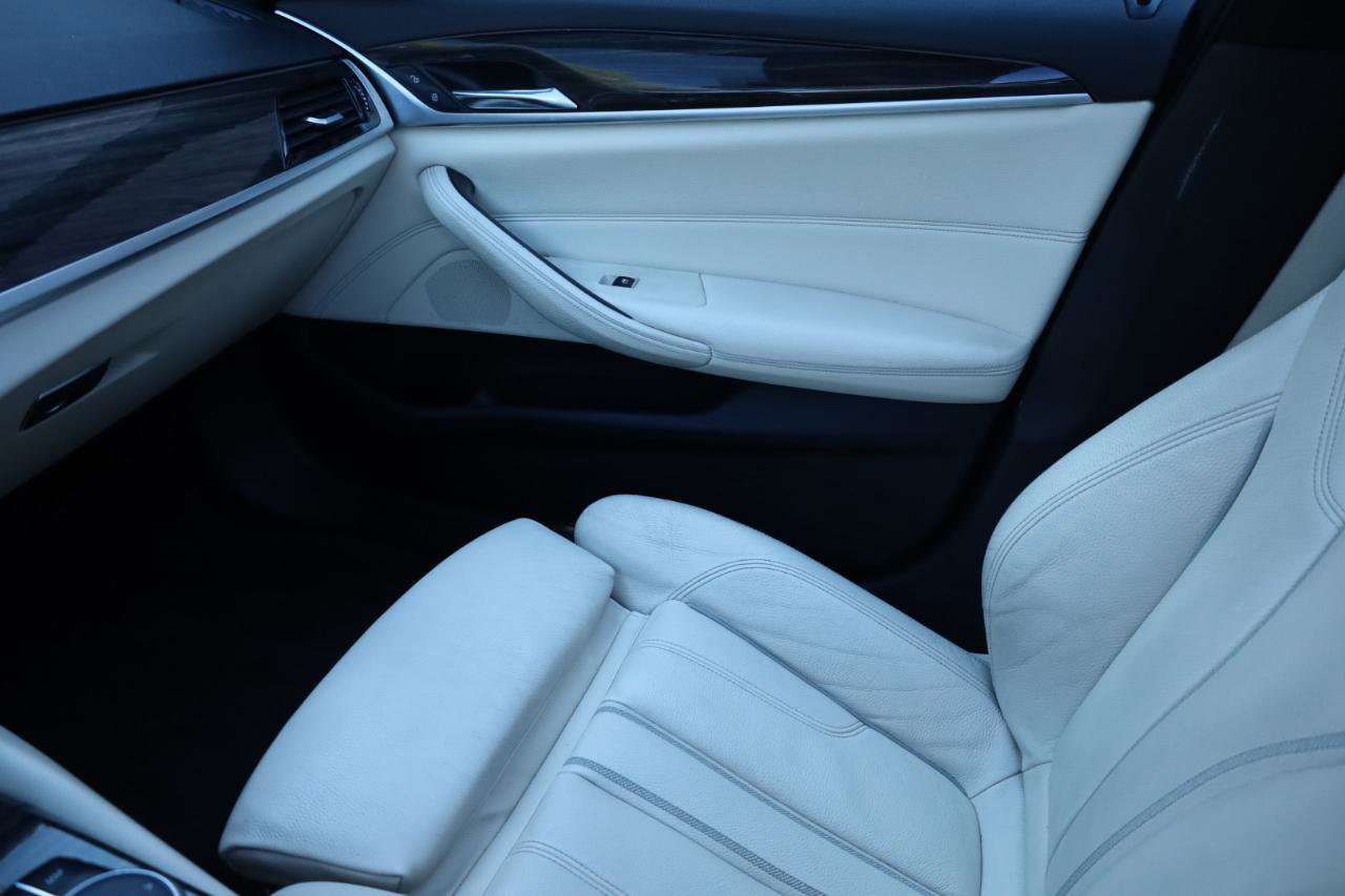 Used 2017 BMW 530i w/ Premium Package RWD image 18