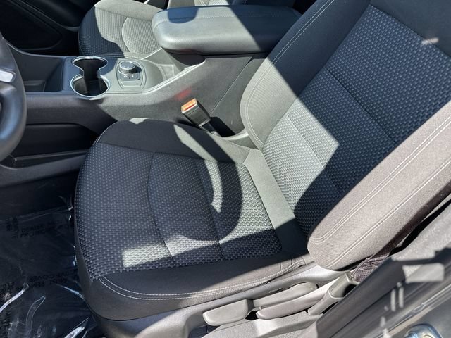 Used 2023 GMC Terrain SLE w/ Elevation Edition FWD image 15