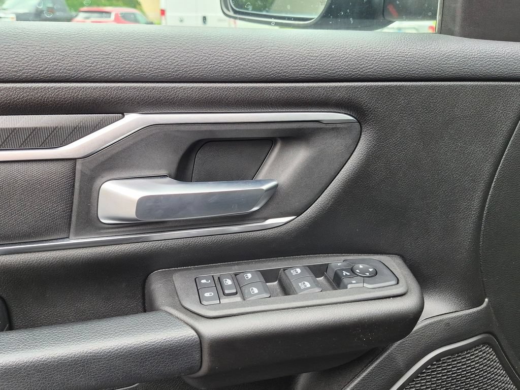 Used 2025 RAM 1500 Big Horn AWD/4WD image 11