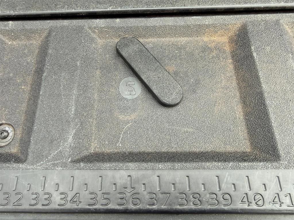 Used 2024 Chevrolet Colorado Z71 w/ Z71 Convenience Package 2 image 33