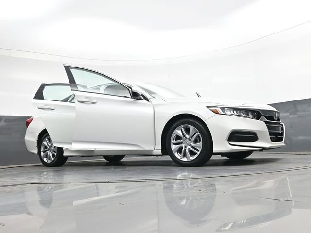 Used 2018 Honda Accord LX image 42