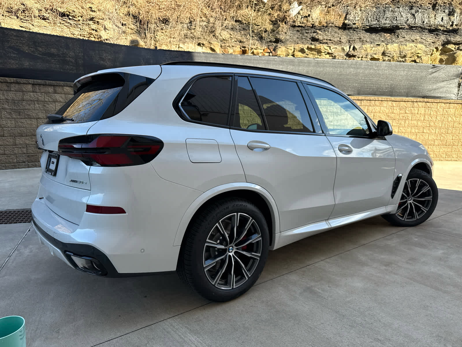 New 2026 BMW X5 xDrive50e w/ M Sport Package AWD/4WD image 3