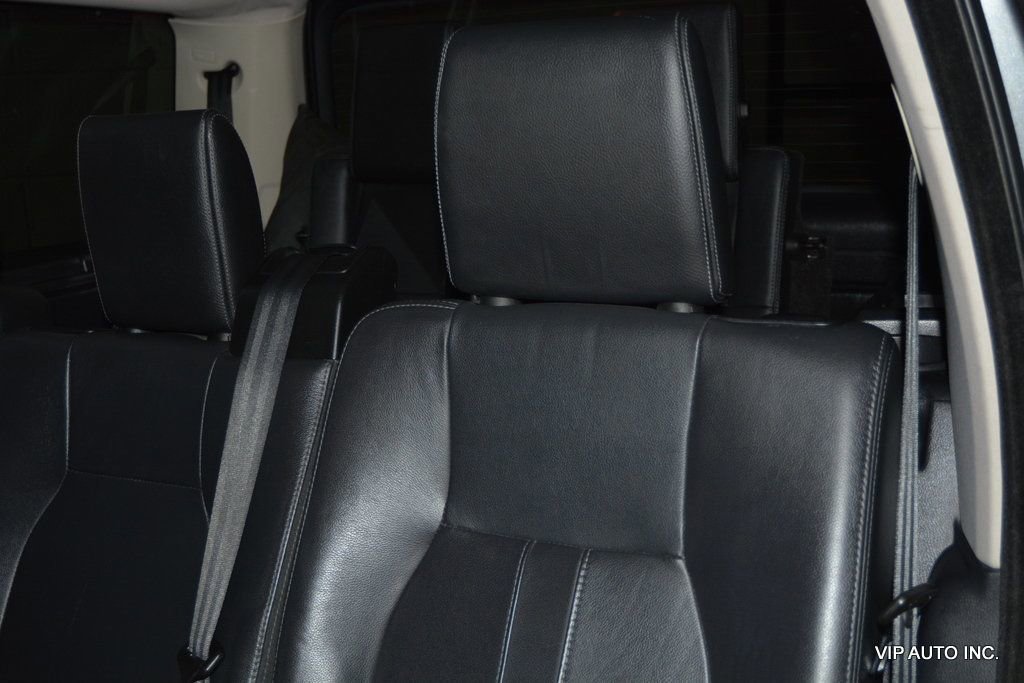 Used 2015 Land Rover LR4 HSE image 23