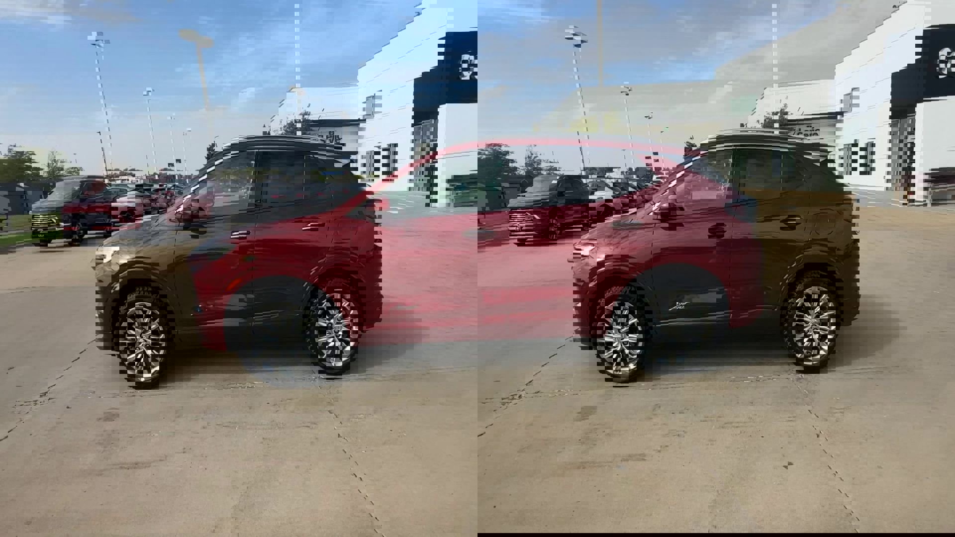 Certified 2024 Buick Encore GX Avenir image 40