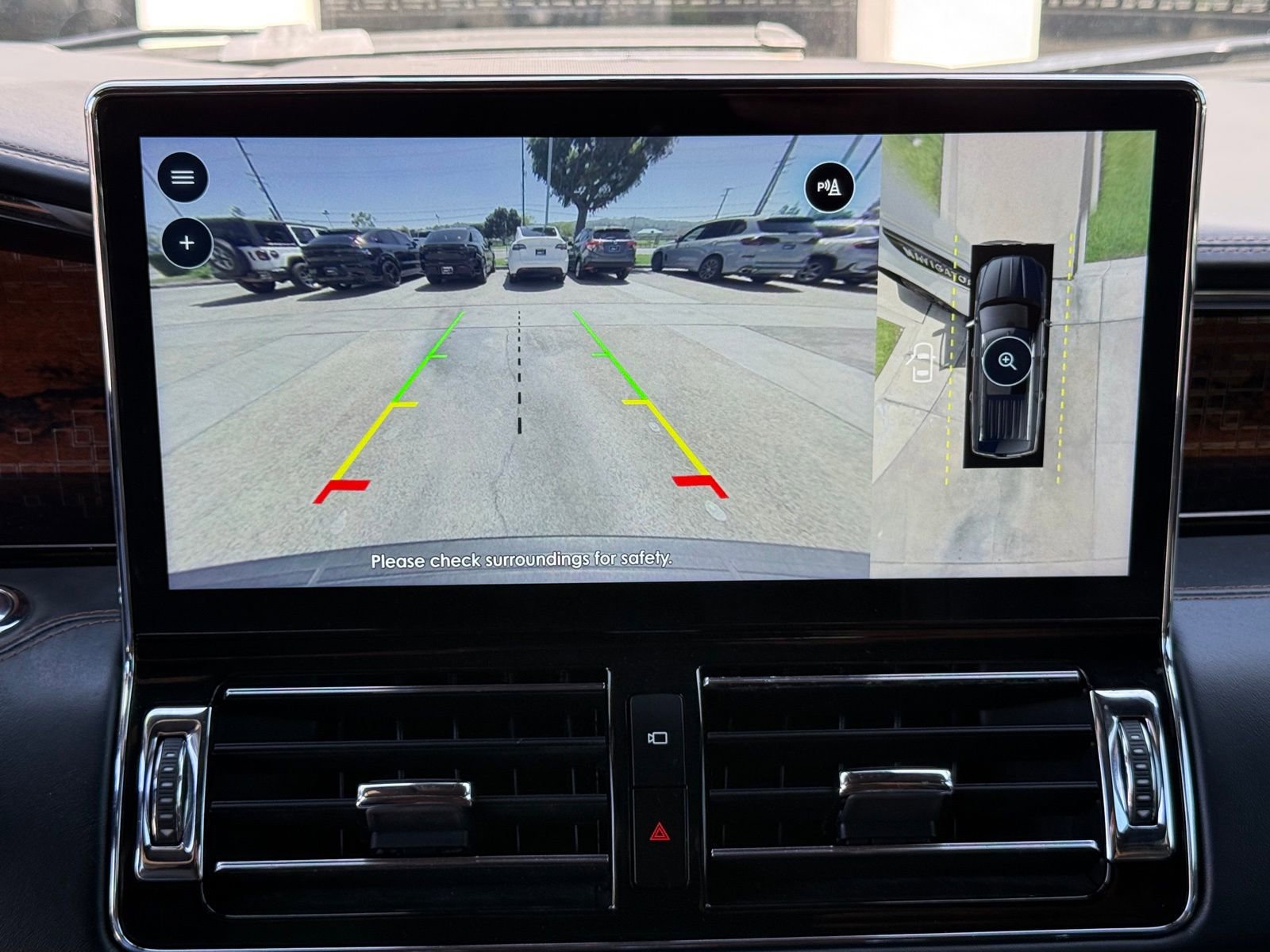 Used 2023 Lincoln Navigator Black Label image 39