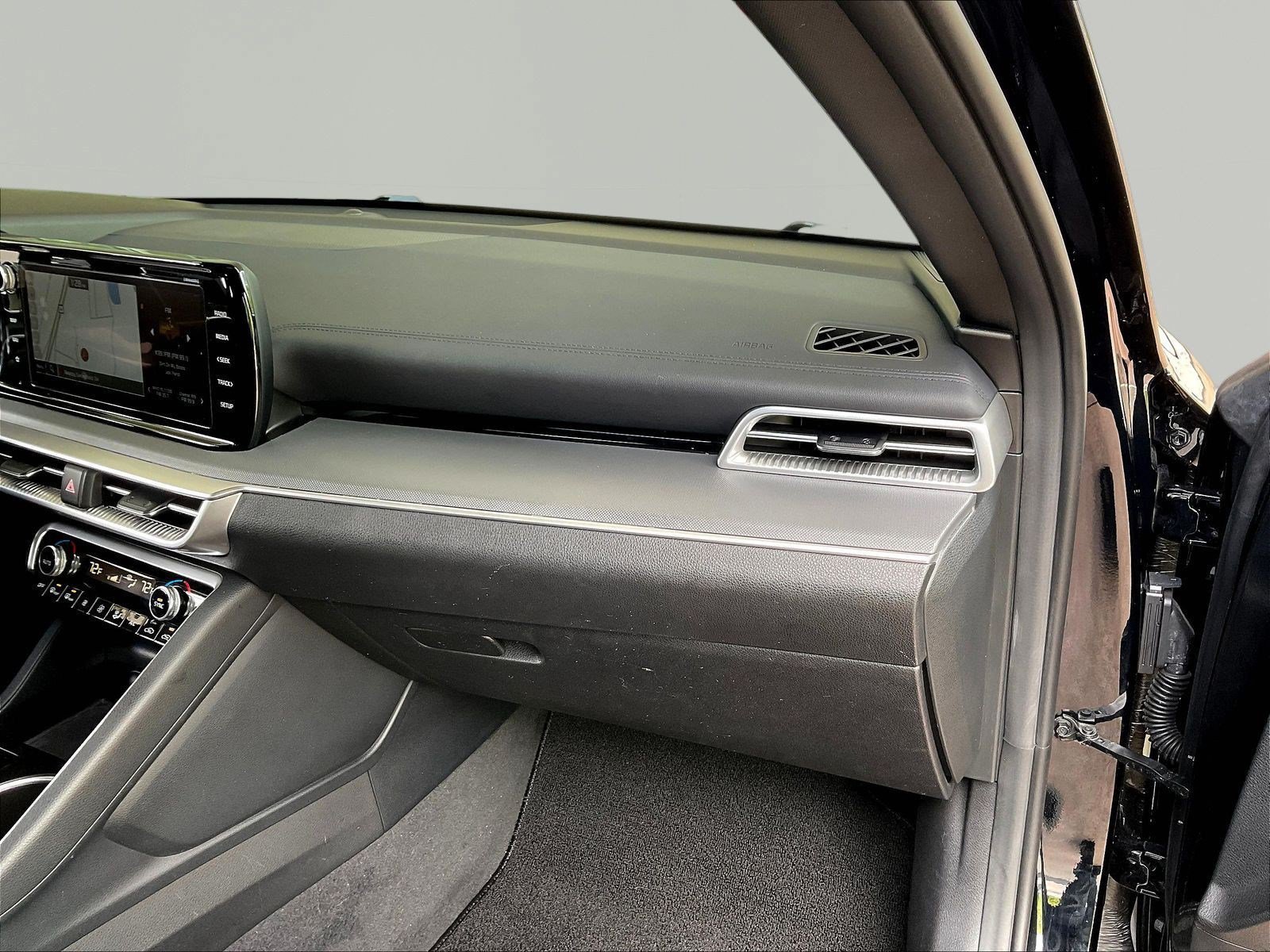 Used 2024 Kia K5 GT-Line w/ GT-Line Premium Package FWD image 26