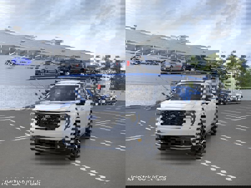 New 2026 Ford Maverick Lariat AWD/4WD image 3