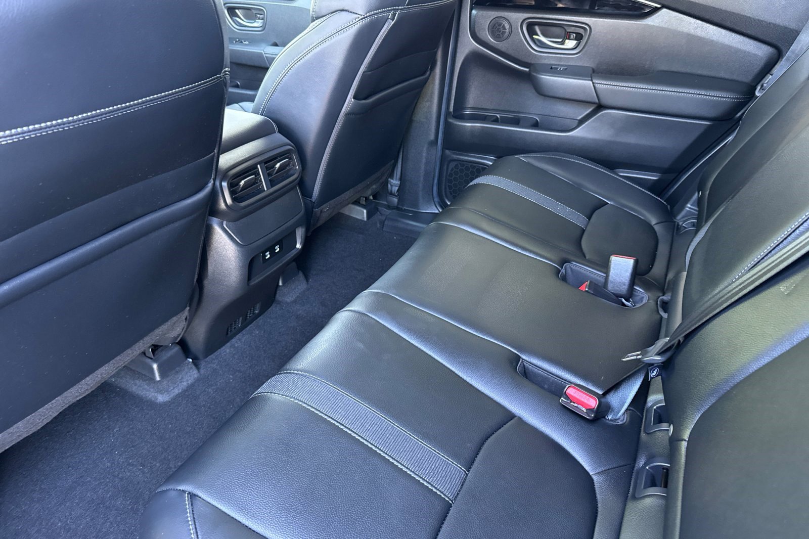 Certified 2026 Honda Passport RTL image 25