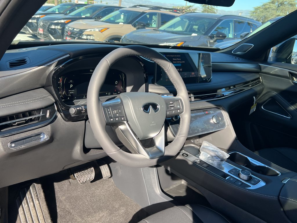 New 2027 INFINITI QX60 Luxe w/ Family Package FWD image 20