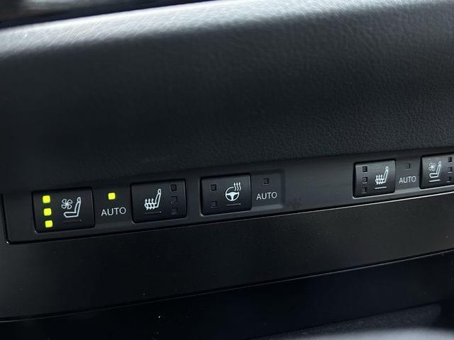Used 2023 Lexus ES 350 w/ Premium Package FWD image 23