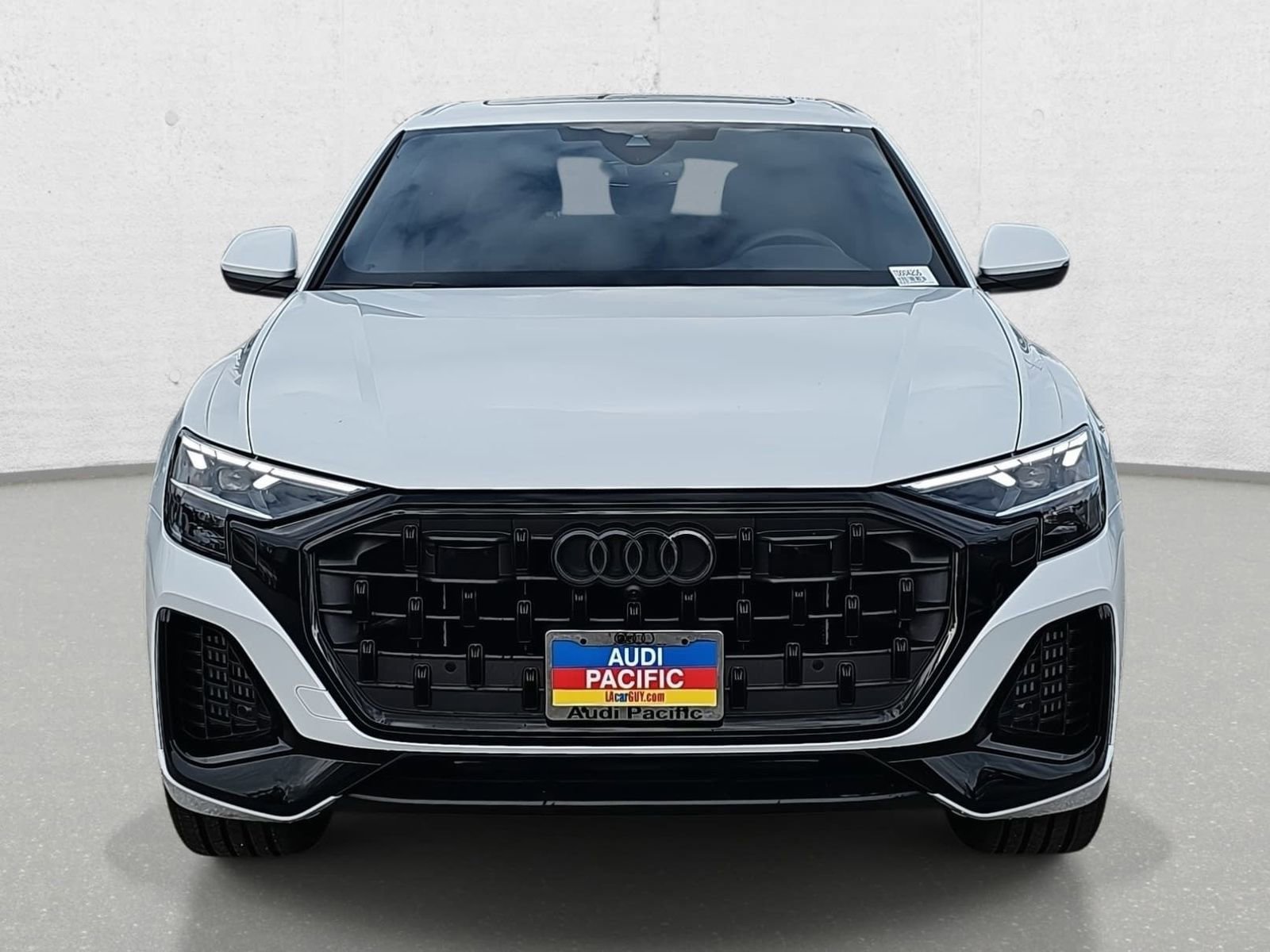 New 2026 Audi Q8 Premium image 2