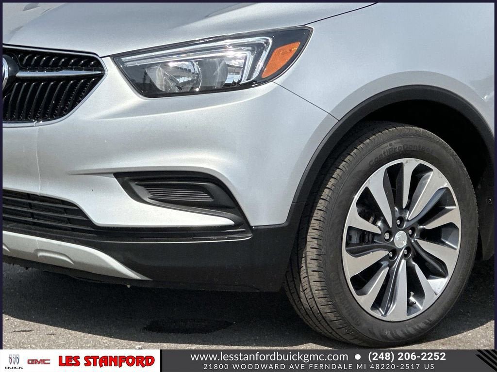 Used 2022 Buick Encore Preferred w/ Safety Package AWD/4WD image 9