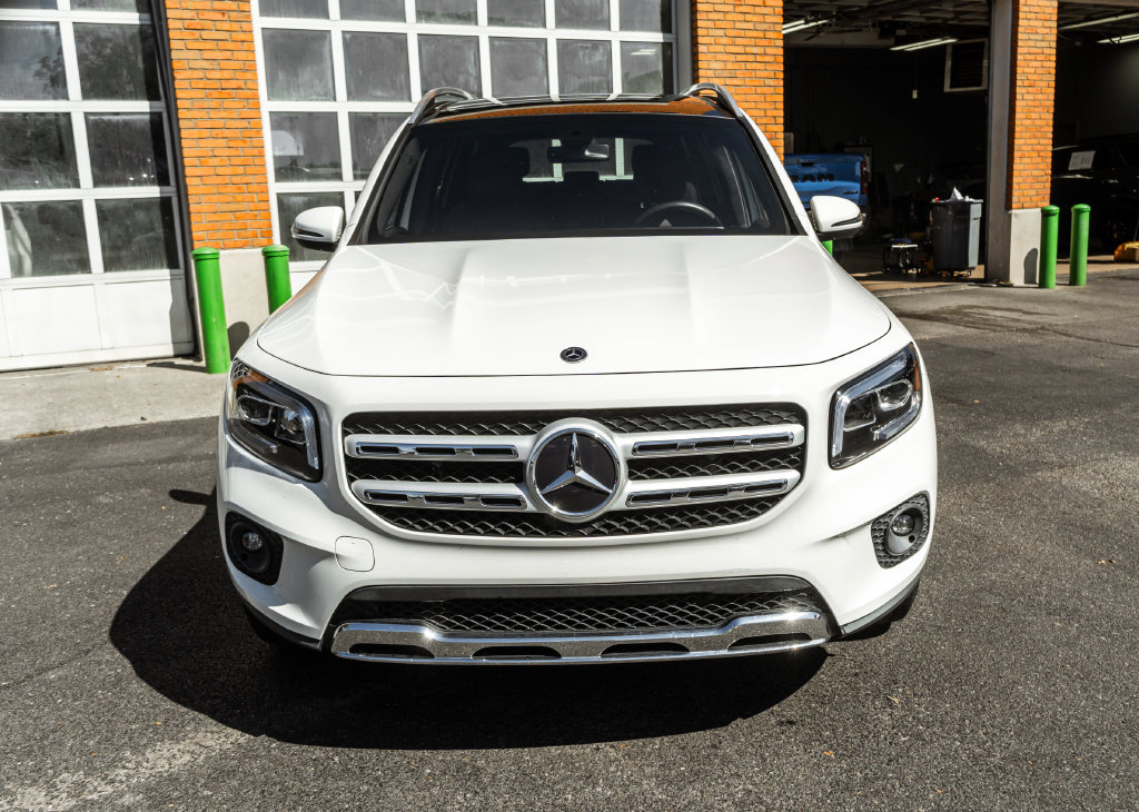 Used 2022 Mercedes-Benz GLB 250 4MATIC w/ Premium Package Lite image 30