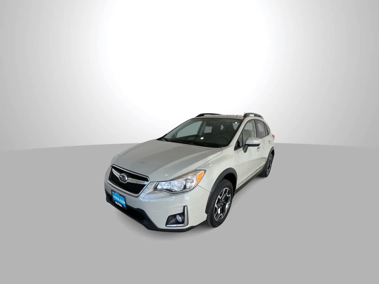 Used 2017 Subaru Crosstrek 2.0i Premium w/ Popular Package #1 AWD/4WD image 4