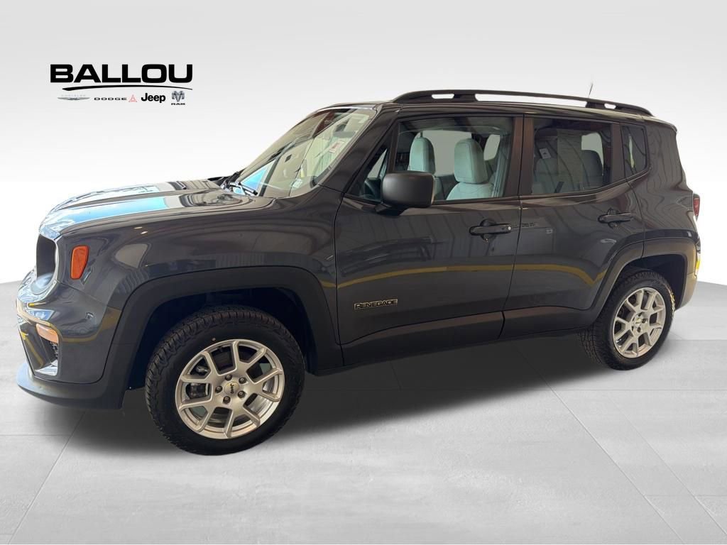 Used 2022 Jeep Renegade Latitude AWD/4WD image 1