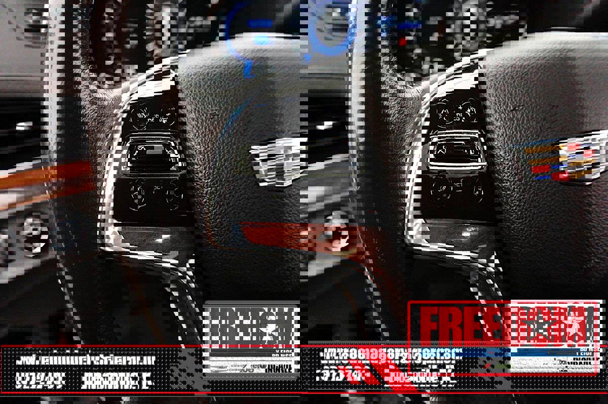 Used 2019 Cadillac Escalade Luxury AWD/4WD image 26