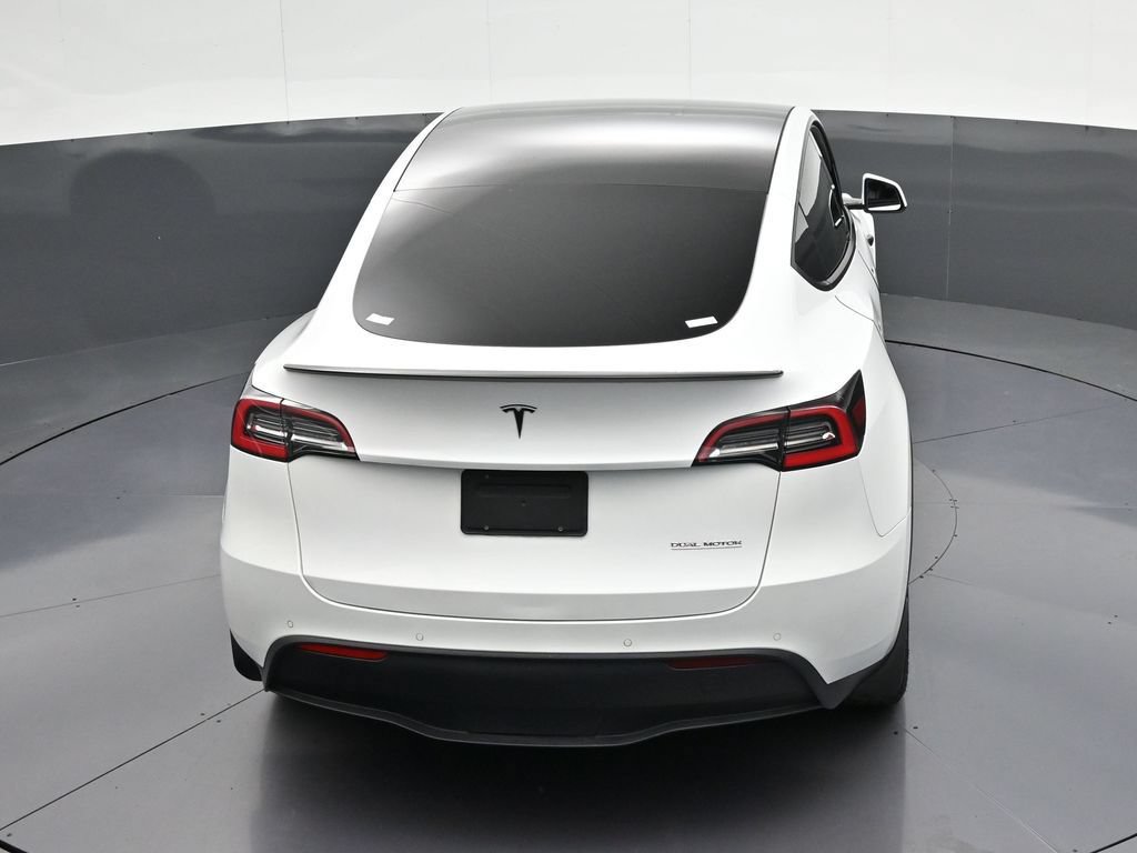 Used 2021 Tesla Model Y Performance AWD/4WD image 16