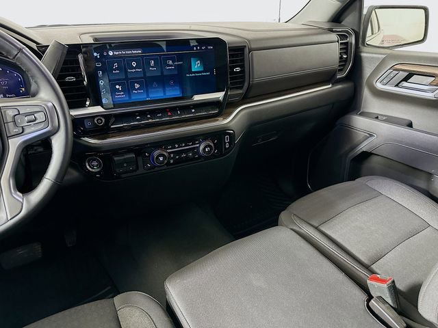 Used 2025 Chevrolet Silverado 1500 LT image 25